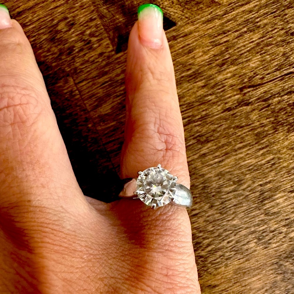 ENGAGEMENT RING DEF FOREVER ONE Charles & Colvard Moissanite 2.0 ct. Ring